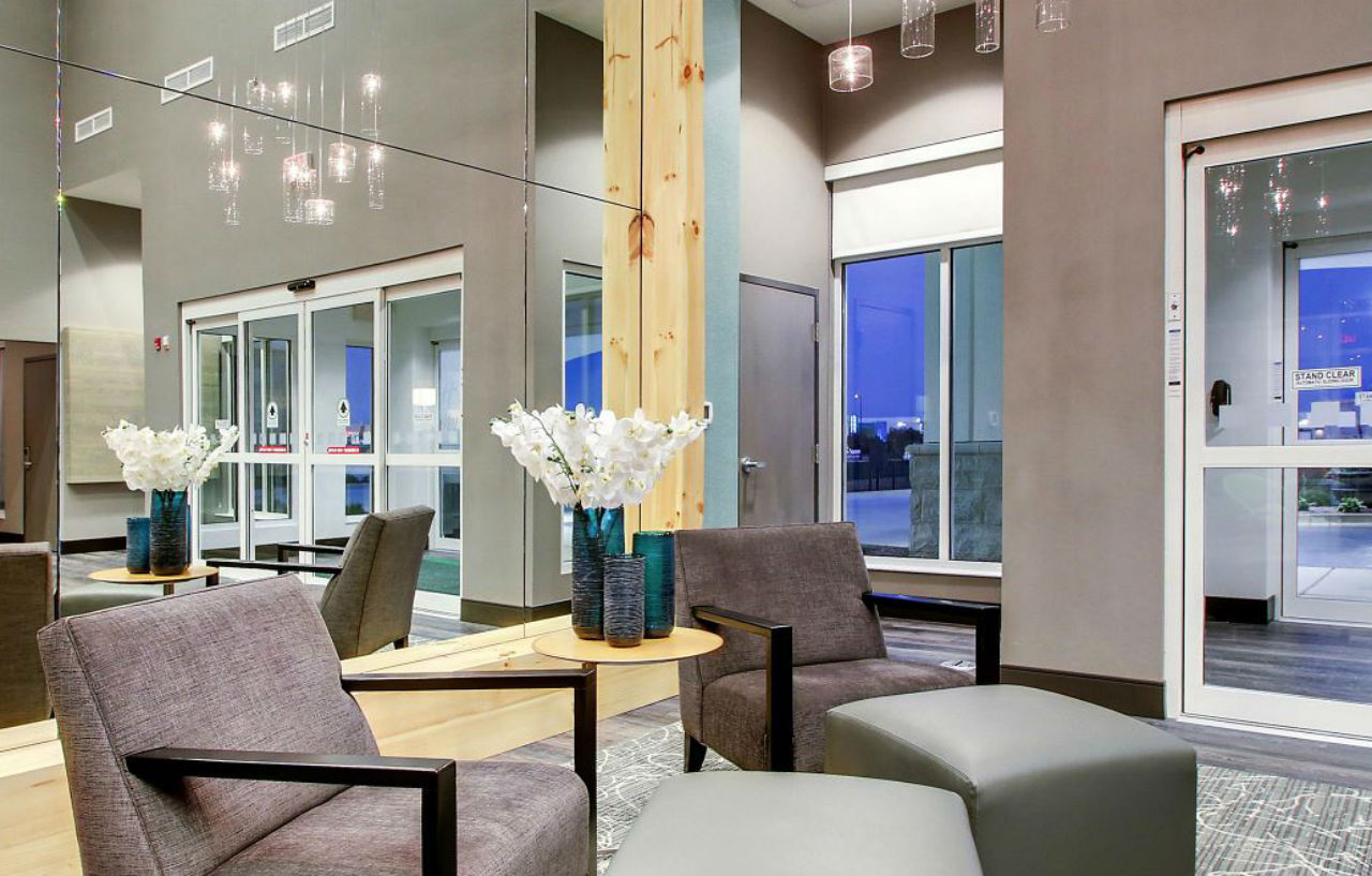 Holiday Inn & Suites Peoria At Grand Prairie By Ihg Exterior foto